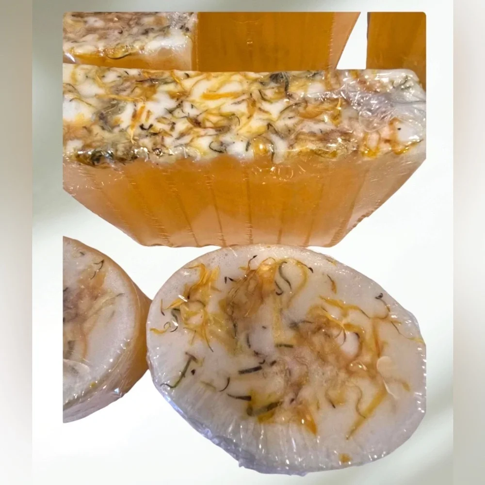 Florinda Beauty - Calendula & Honey Handmade Artisan Soap Floral Infusion NWT